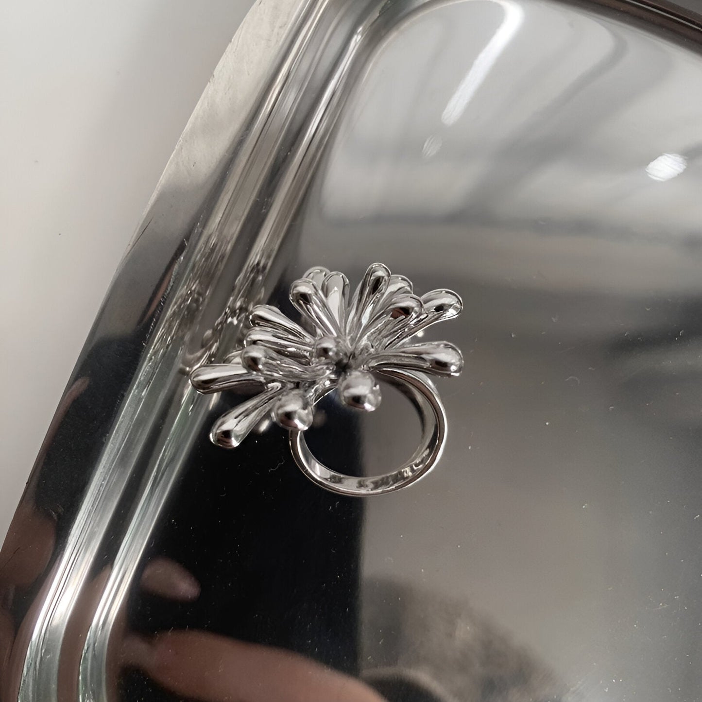 Flower Splash Statement Ring