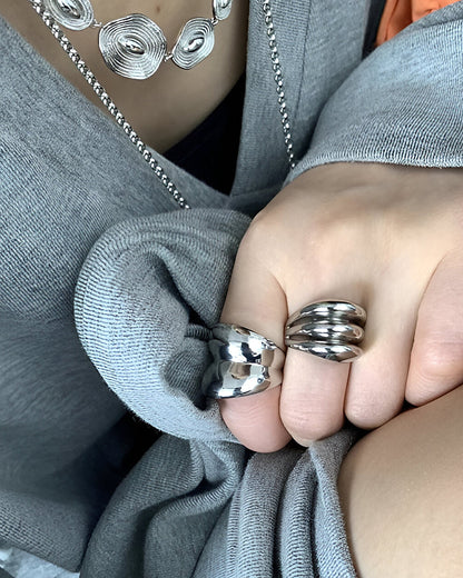 Futuristic Bubbly Ring Set