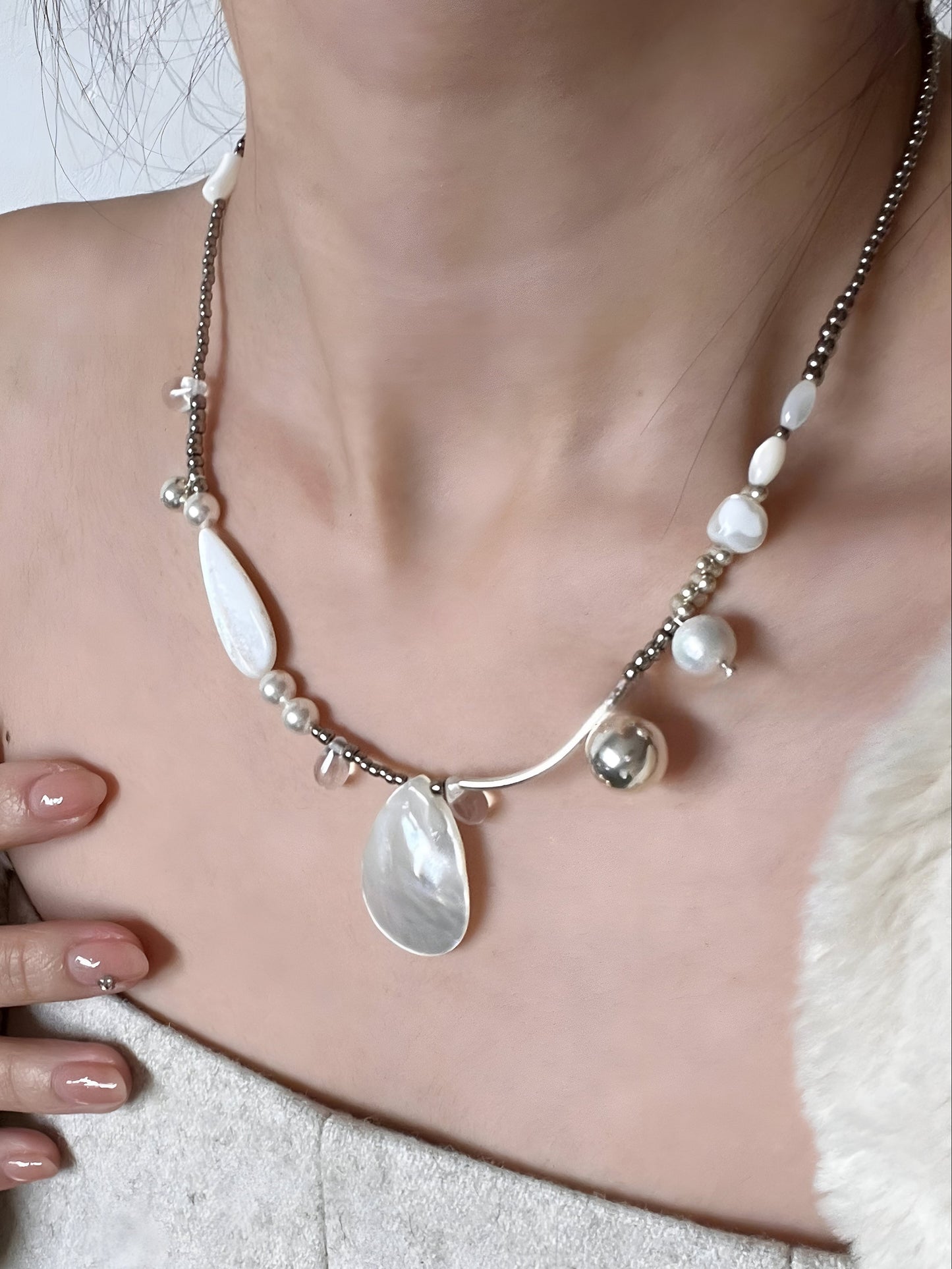 Mermaidcore Mother of The Pearl Necklace